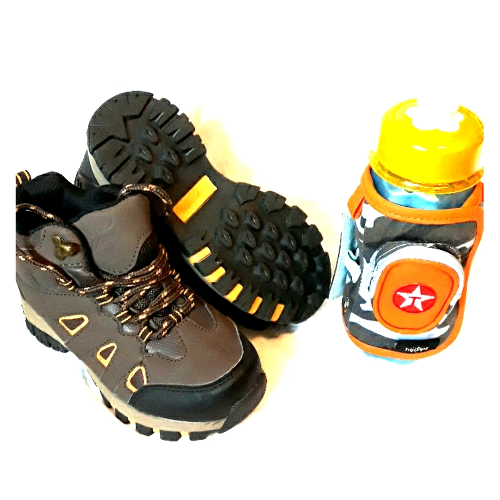 NWOT Boys Deer Stags DREW Hiking Boots 13M